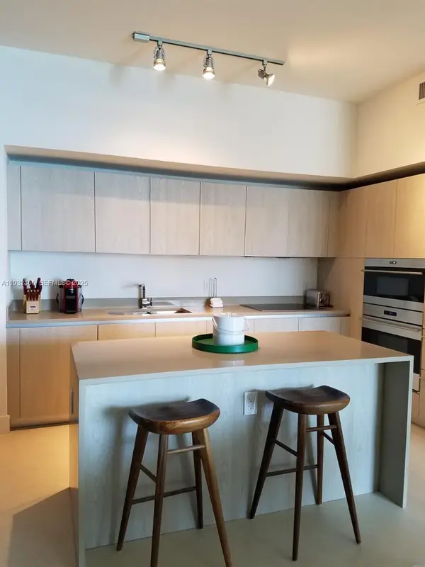 4111 S Ocean Dr #MPH09, Hollywood, FL 33019