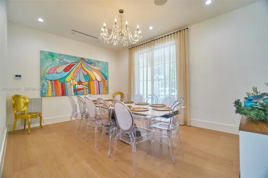 11001 SW 74th Ave, Pinecrest, FL 33156 - #2