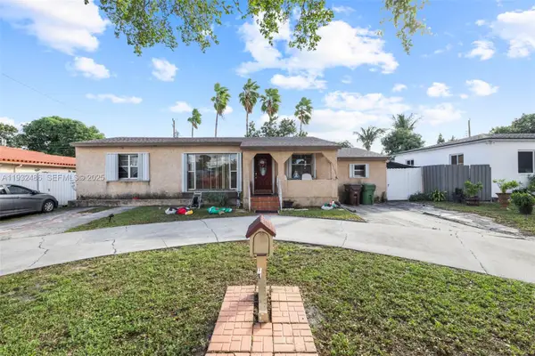 60 W 61st St, Hialeah, FL 33012