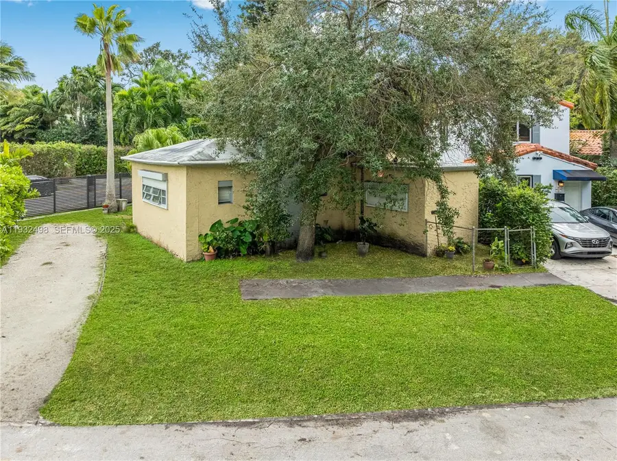 8634 NE 10th Ave, Miami, FL 33138 - Image #3