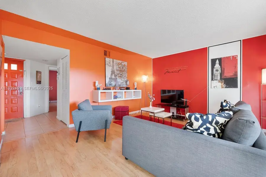 929 Coral Club Dr #929, Coral Springs, FL 33071 - Image #3