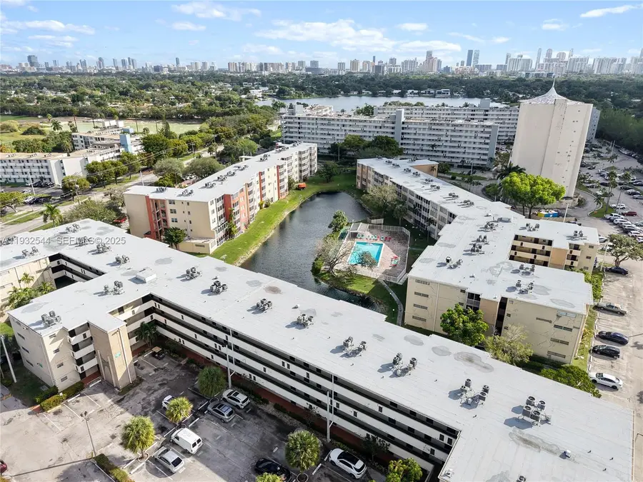 1690 NE 191st St #404-1, Miami, FL 33179 - #2