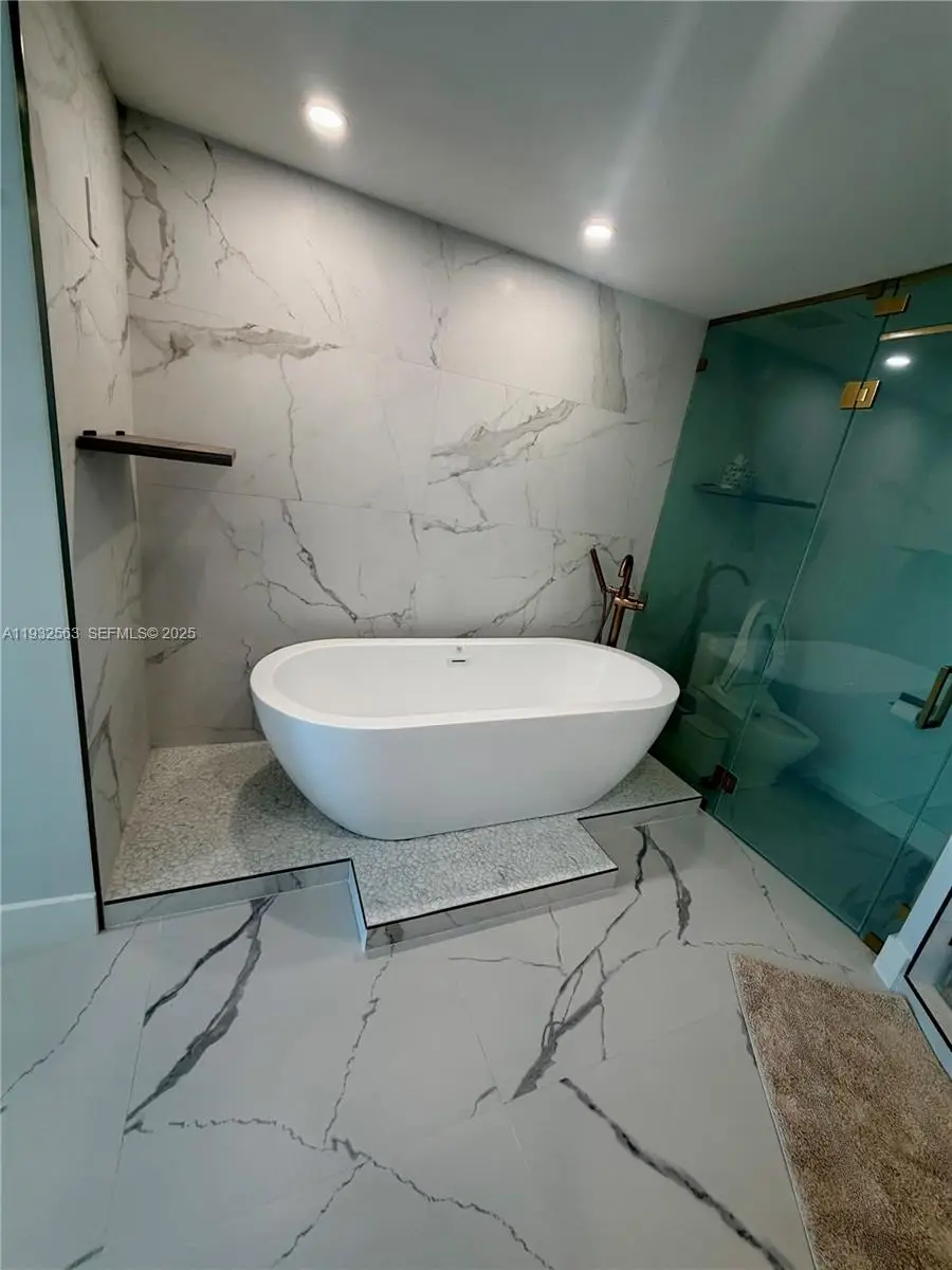 6899 Collins Ave #1008, Miami Beach, FL 33141 - #2