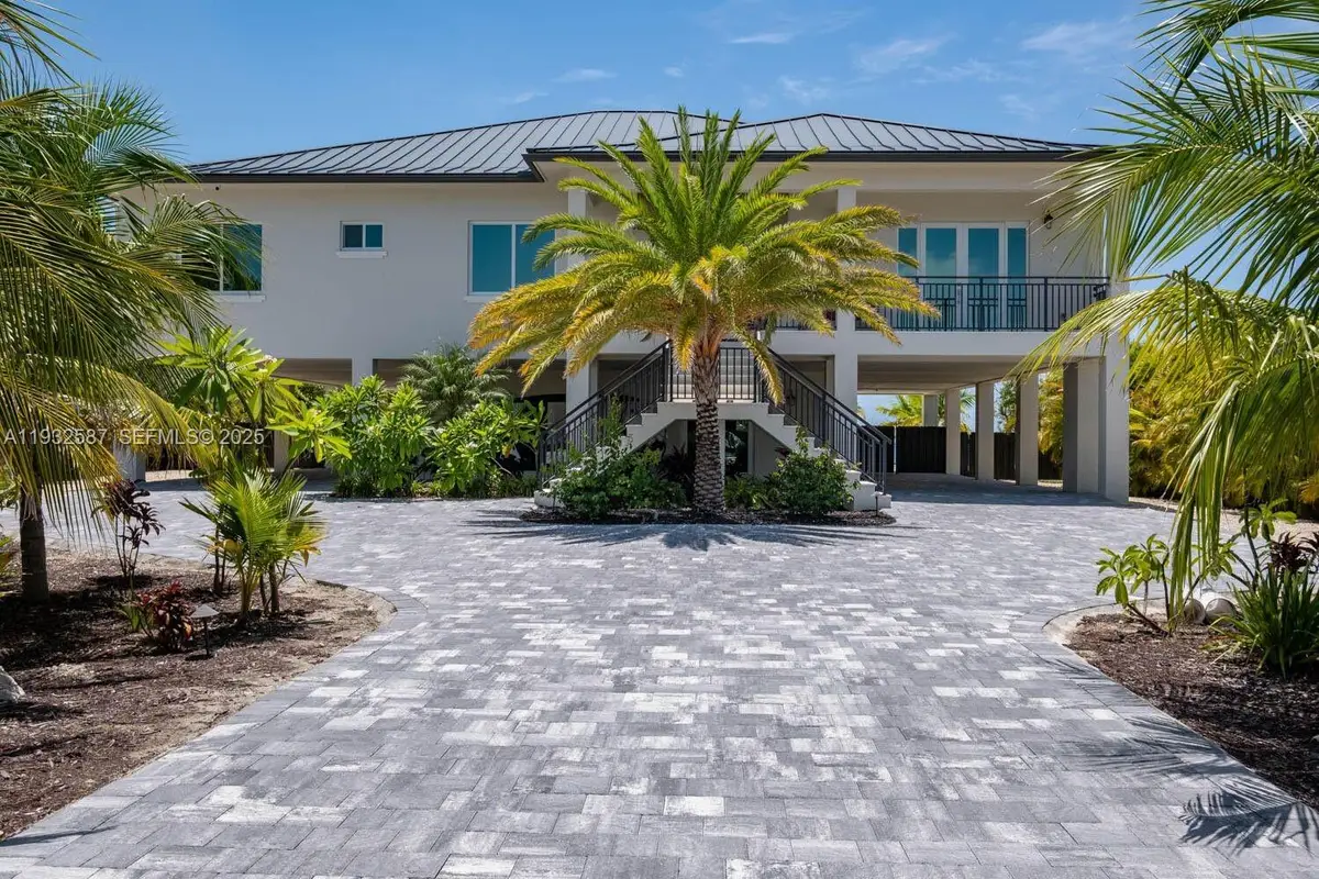 108 Sunrise Dr, Marathon, FL 33050 - Image #1