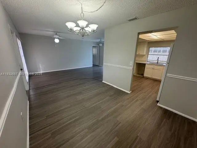 11331 NW 37th Pl, Sunrise, FL 33323 - Image #3