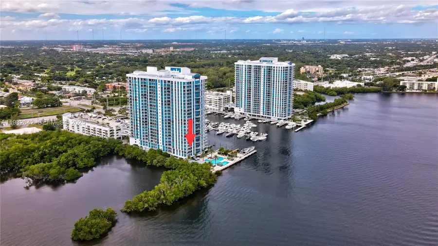 17111 Biscayne Blvd #410, North Miami Beach, FL 33160 - Image #2