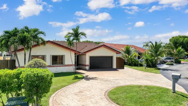 10290 SW 145th Pl, Miami, FL 33186