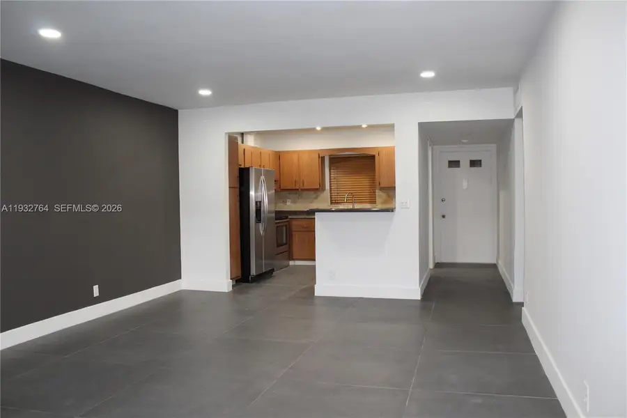 5140 SW 40th Ave #3C, Dania Beach, FL 33314 - Image #2