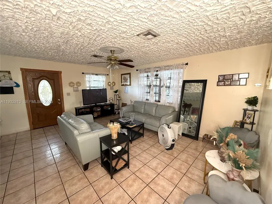 5632 SW 19th St, West Park, FL 33023 - Image #2