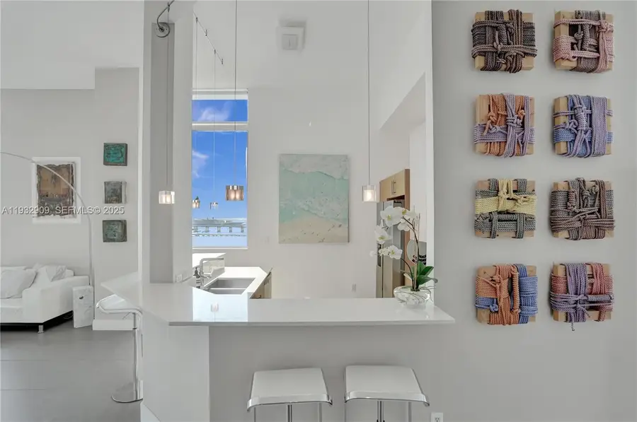 725 NE 22nd St #PH1A, Miami, FL 33137 - Image #3