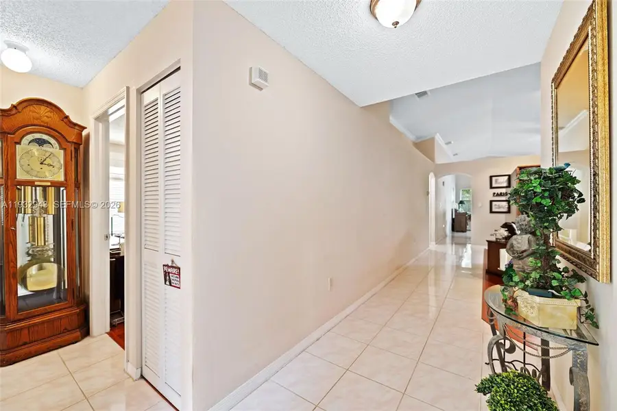 12503 NW 10th Ct, Sunrise, FL 33323 - Image #3