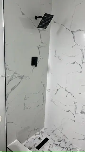 3230 NW 211th St, Miami Gardens, FL 33056