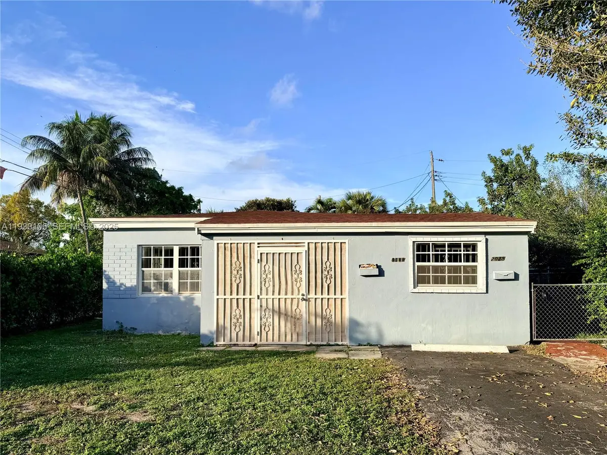 2023 NE 169th St, North Miami Beach, FL 33162 - Image #1