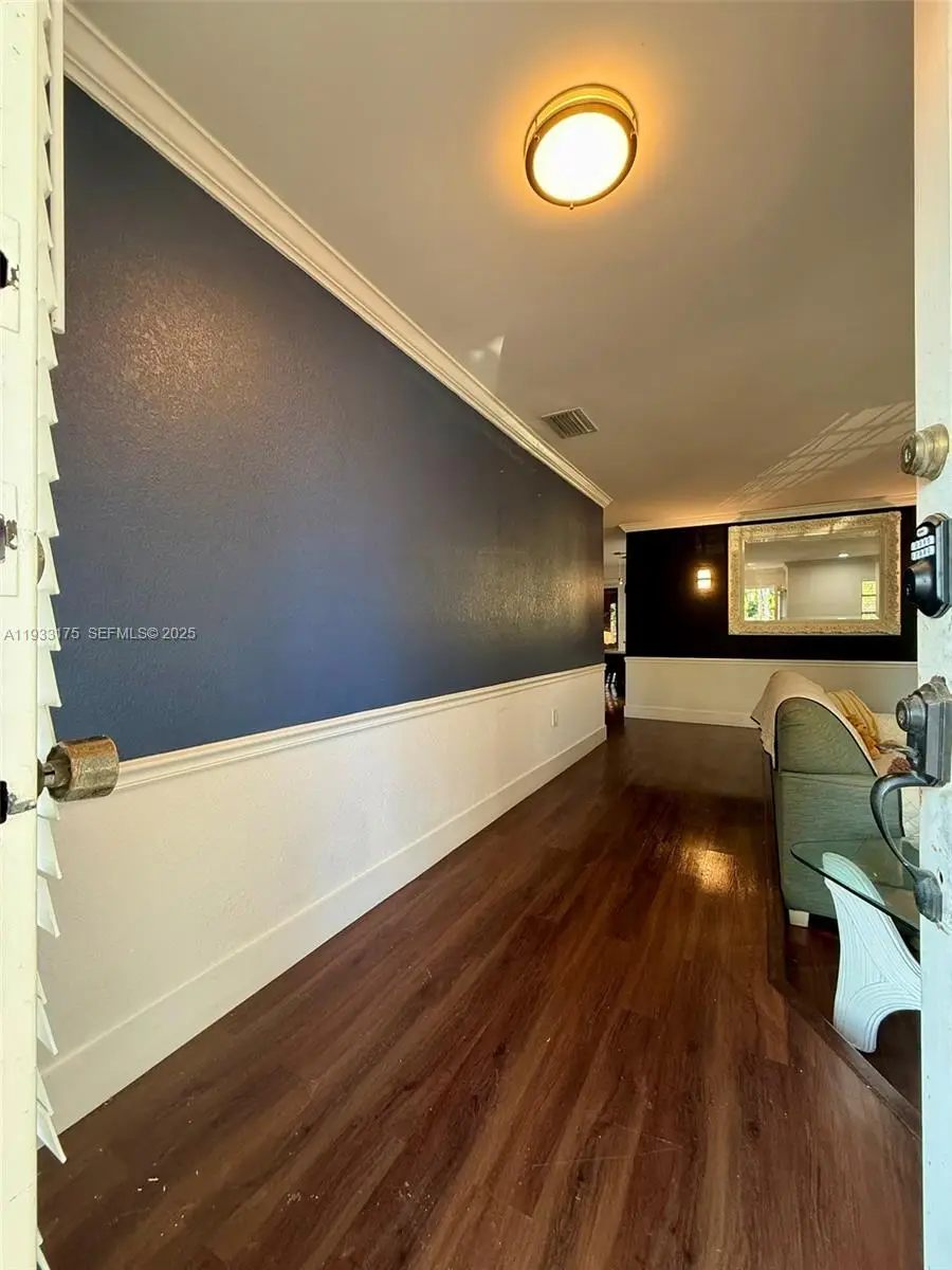 Address Withheld By Seller, Miami, FL 33165 - Image #2