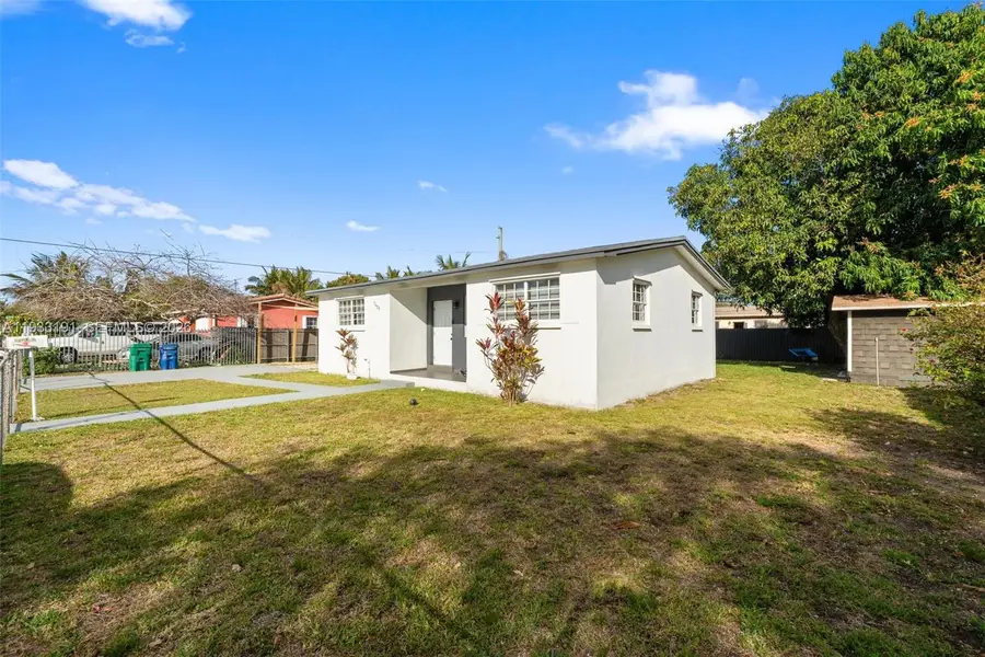 7625 NW 14th Ct, Miami, FL 33147 - #2