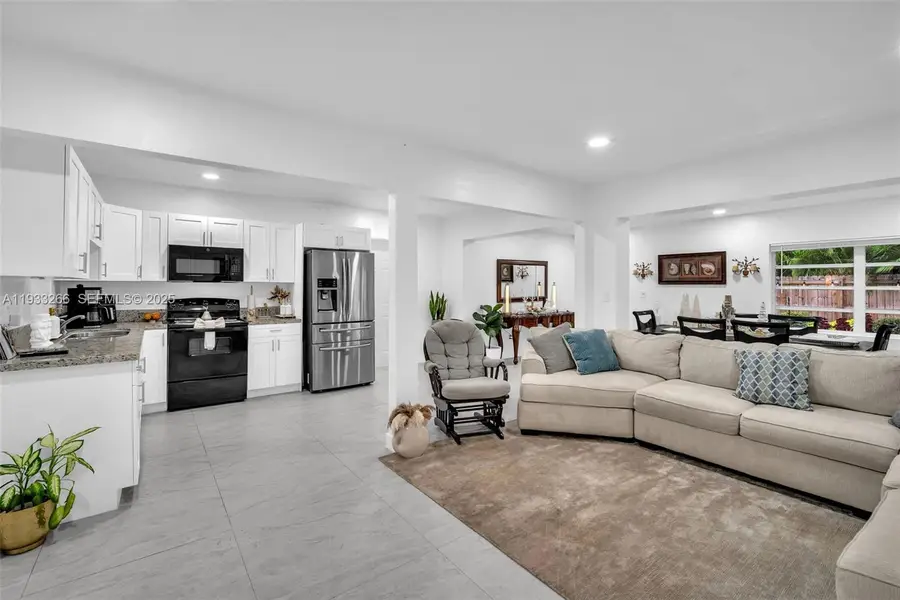 14140 NE 10th Ave, North Miami, FL 33161 - Image #3