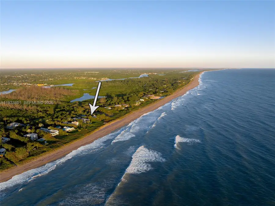 43 N Beach Rd, Jupiter Island, FL 33455 - Image #2