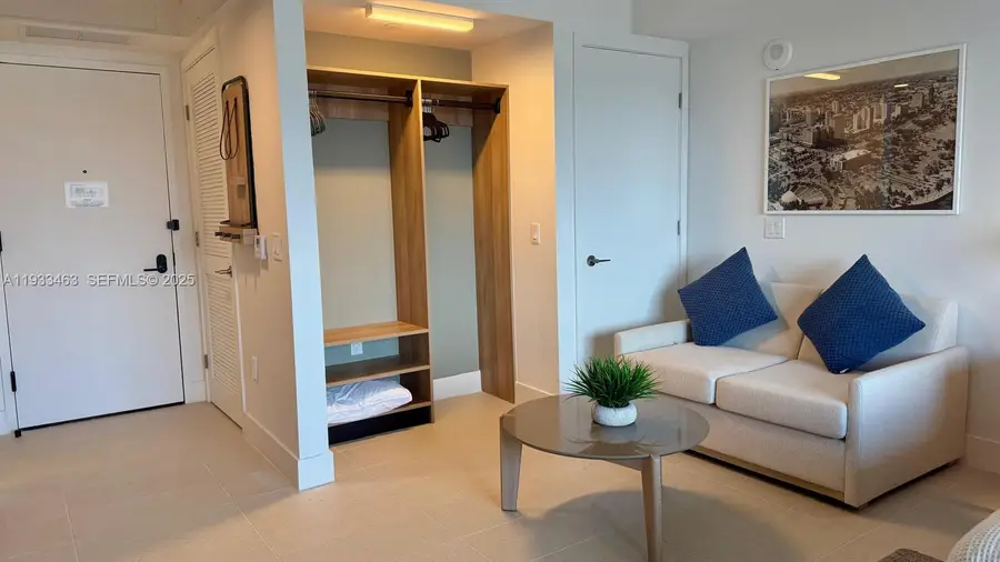 159 NE 6th St #4010, Miami, FL 33132 - Image #3