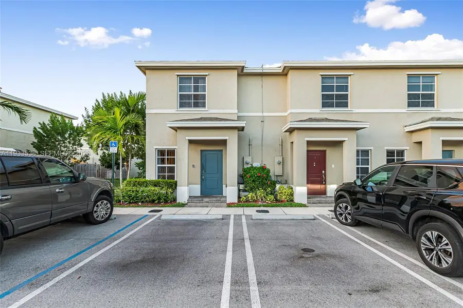 476 NE 5th St, Florida City, FL 33034 - Image #2