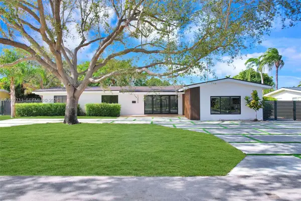 13800 SW 79th Ct, Palmetto Bay, FL 33158