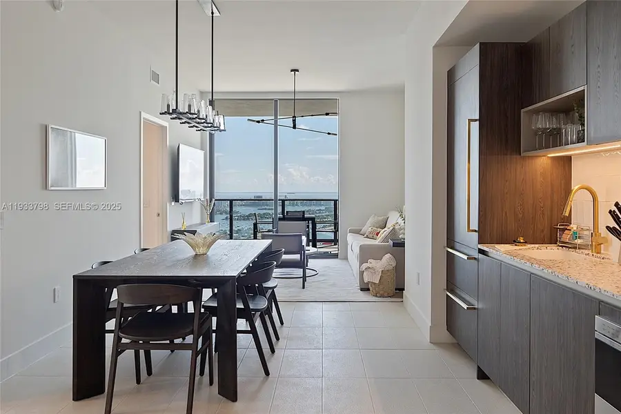 159 NE 6th St #5015, Miami, FL 33132 - #3