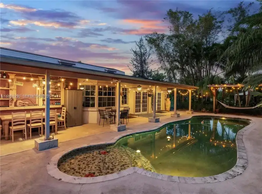 19810 SW 200th St, Miami, FL 33187 - #2