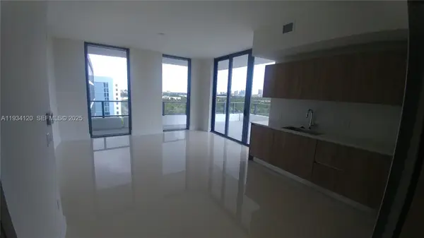 2960 NE 207 St #810, Aventura, FL 33180