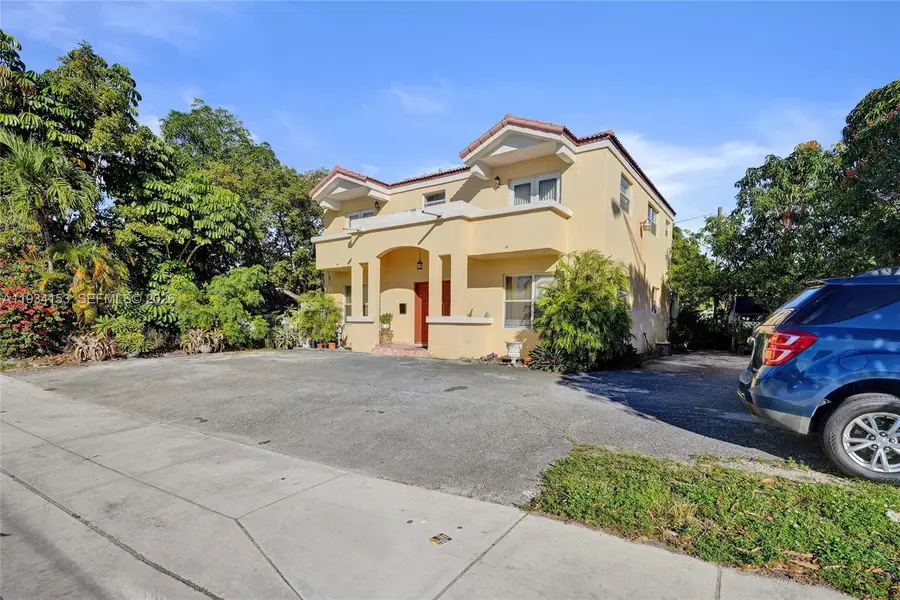 4141 W 4th Ave, Hialeah, FL 33012 - #3