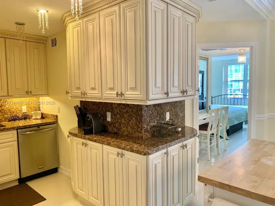 1985 S Ocean Dr #3C, Hallandale Beach, FL 33009 - #3