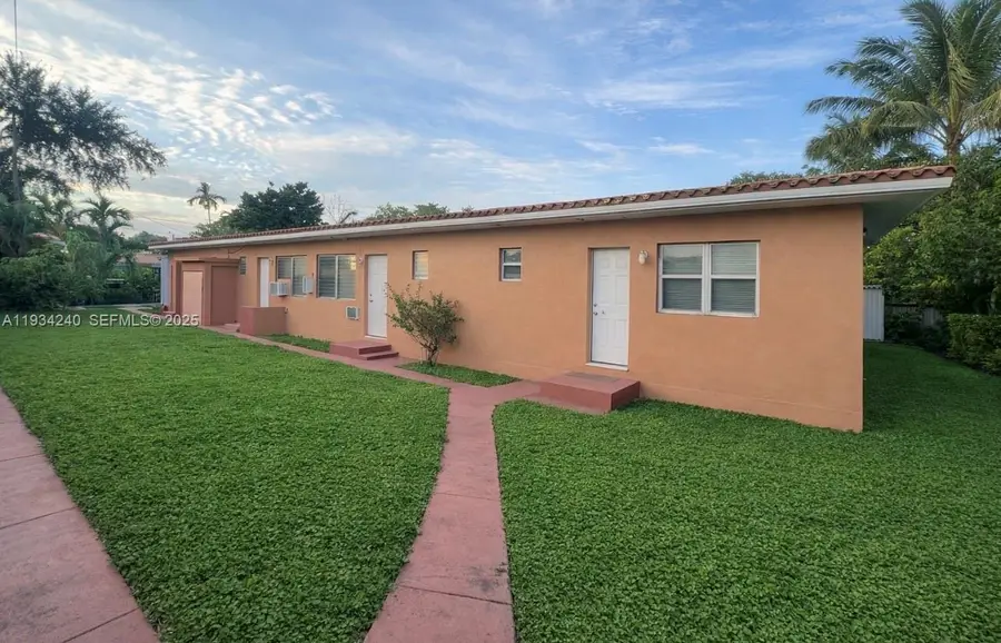 3080 SW 1st St, Miami, FL 33135 - #2