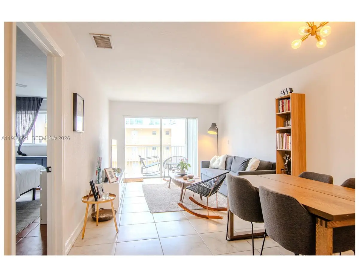 677 NE 24th St #604, Miami, FL 33137 - #1