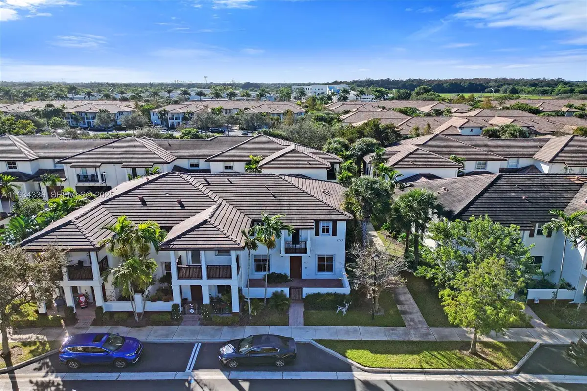 4720 Mimosa Pl #903, Coconut Creek, FL 33073 - Image #1