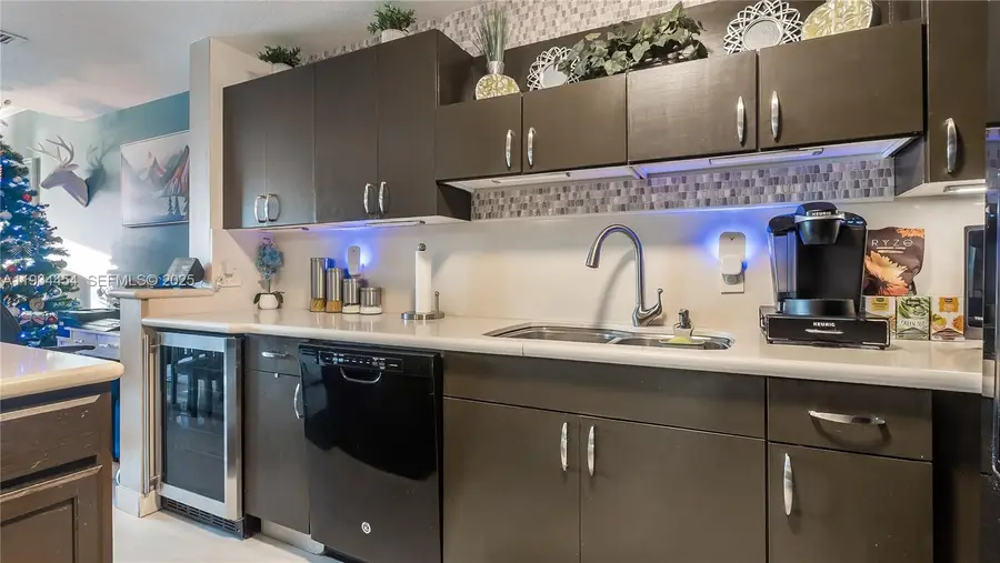 4141 Crystal Lake Dr, Deerfield Beach, FL 33064 - #2