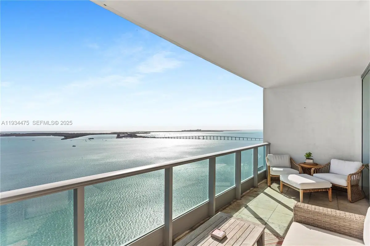 1331 Brickell Bay Dr #3007, Miami, FL 33131 - Image #1