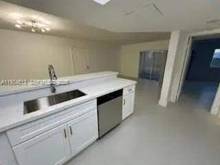 8590 SW 212th St #106, Cutler Bay, FL 33189