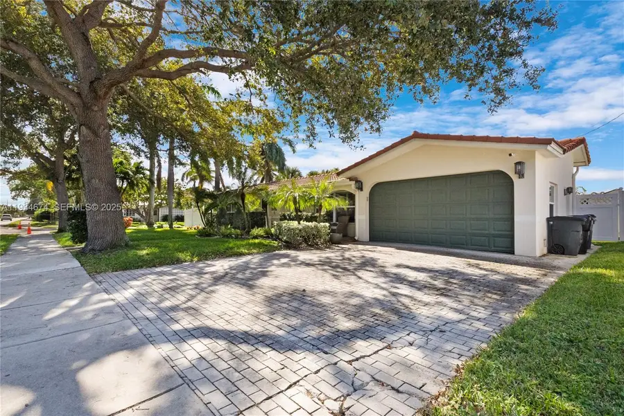 3401 NE 21st Ave, Lighthouse Point, FL 33064 - Image #2