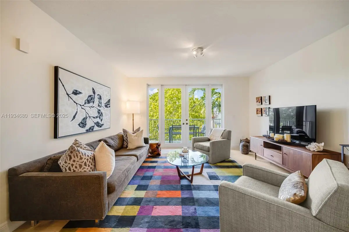 3540 Main Hwy #305, Coconut Grove, FL 33133 - Image #1