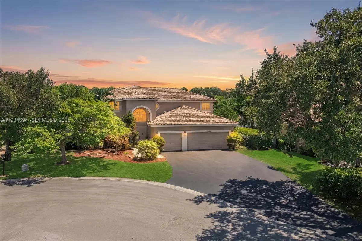 10922 NW 49th Dr, Coral Springs, FL 33076 - Image #1