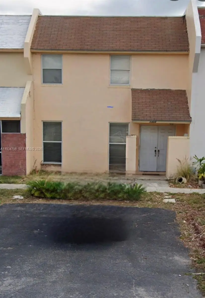 1355 Seaview, North Lauderdale, FL 33068 - Image #1