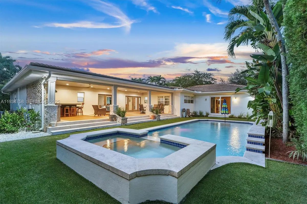 390 NE 103rd St, Miami Shores, FL 33138 - Image #1