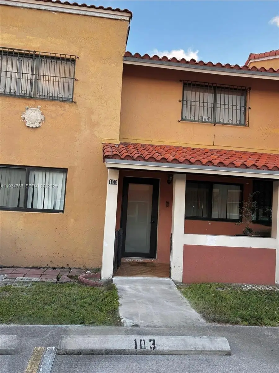 2775 W 62nd Pl #103, Hialeah, FL 33016 - Image #2