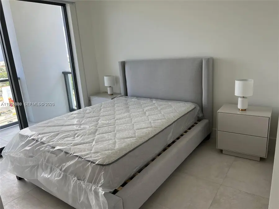 239 SW 9th St #2103, Miami, FL 33130 - Image #2