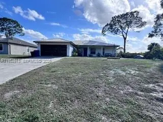 5005 Pinetree Circle, La Belle, FL 33935