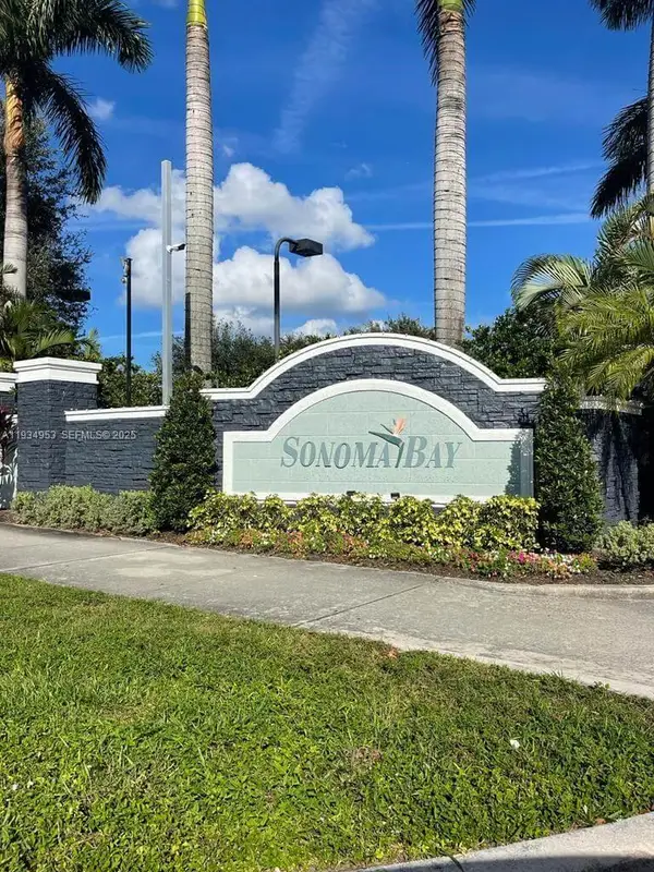 3550 Oleander Ter, Riviera Beach, FL 33404