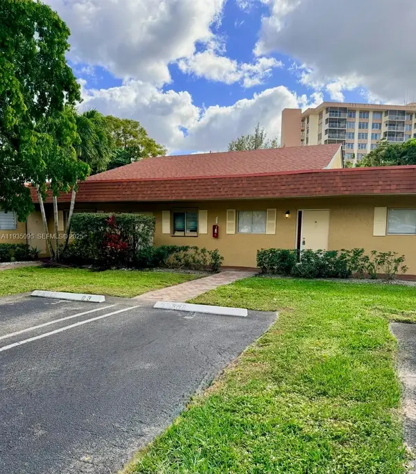 10722 La Placida Dr #9-B3, Coral Springs, FL 33065