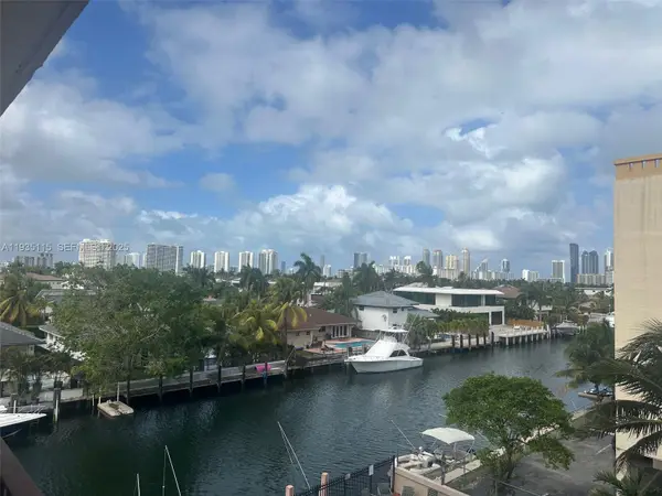 2903 N Miami Beach Blvd #409, North Miami Beach, FL 33160