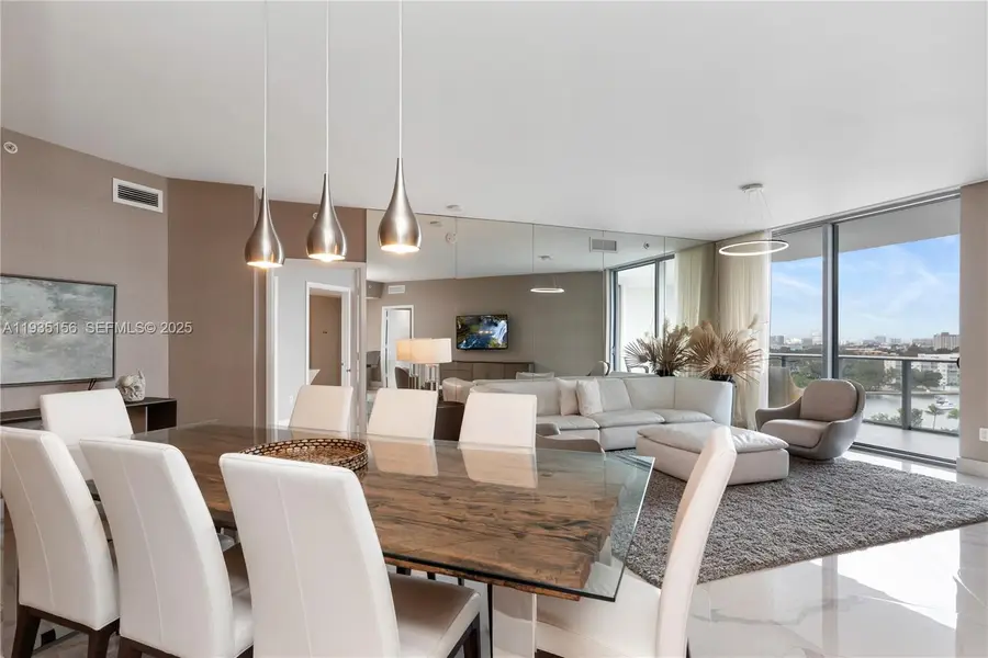 17301 NE Biscayne Blvd #908, North Miami Beach, FL 33160 - Image #3