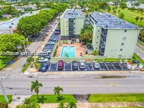 1425 Arthur St #101A, Hollywood, FL 33020 - Image #1