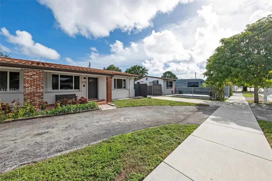 1035-1037 SW 76th Ave, Miami, FL 33144 - Image #3