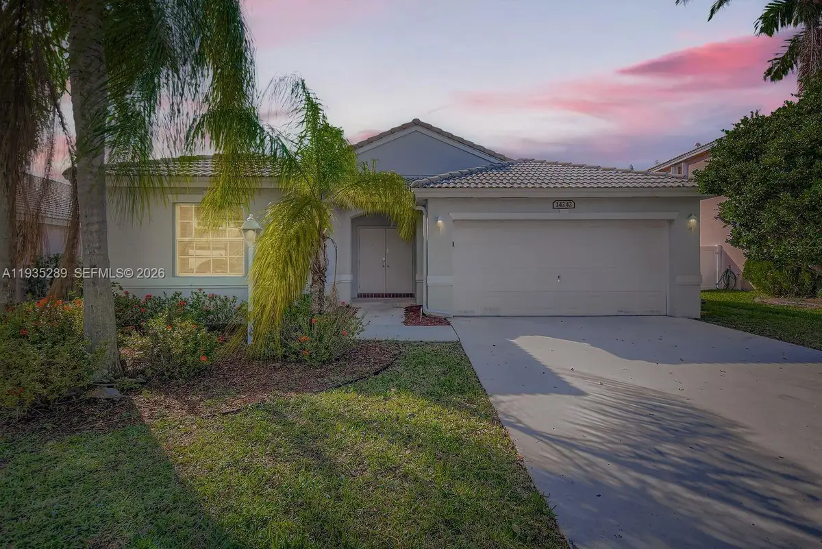 14242 NW 18th Pl, Pembroke Pines, FL 33028 - Image #1